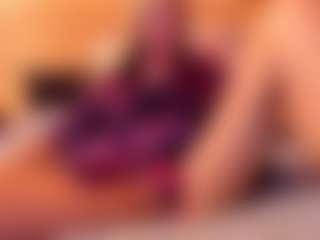 Live cam show with Ultra Chick - Bbc on Camsoda
