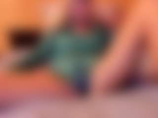 Live cam show with Ultra Chick - Blonde Hair Small Tits on liverealitysex.com