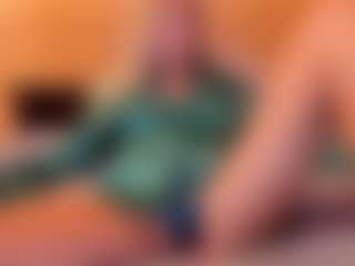 Ultra Chick's Live Sex Cam Show