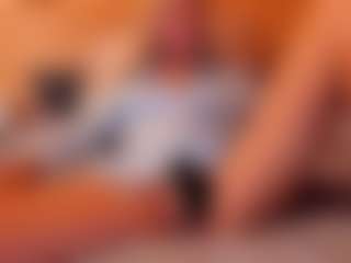Live cam show with Ultra Chick - Blonde Hair Petite on Camsoda
