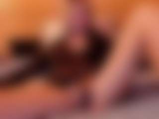 Ultra Chick's Live Sex Cam Show