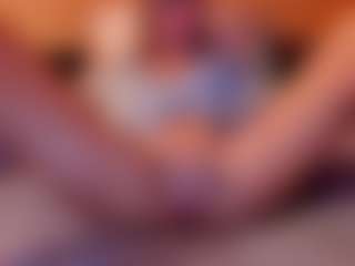 Live cam show with Ultra Chick - Amateur on Camsoda