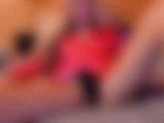 Ultra Chick's Live Sex Cam Show