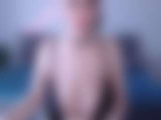 Live cam show with Helen Moore - BBW on Fapmatic.com
