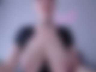 Helen Moore's Live Sex Cam Show