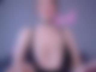 Helen Moore's Live Sex Cam Show