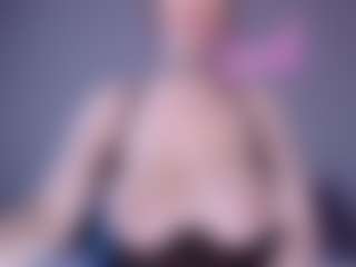 Helen Moore's Live Sex Cam Show