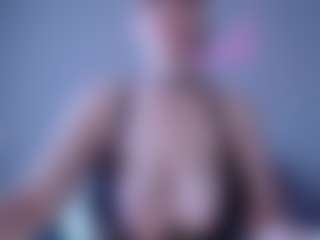Helen Moore's Live Sex Cam Show