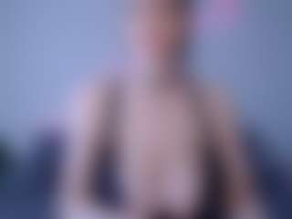 Helen Moore's Live Sex Cam Show
