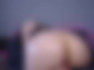 Helen Moore's Live Sex Cam Show