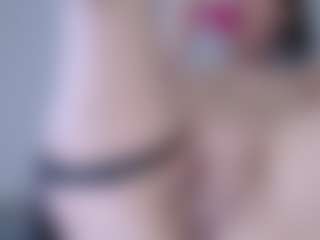 Live cam show with Helen Moore - Solo on camwithhim.com