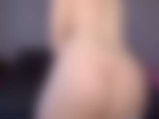 Helen Moore's Live Sex Cam Show