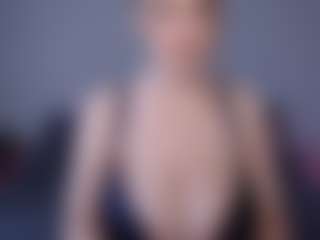 Helen Moore's Live Sex Cam Show