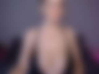 Helen Moore's Live Sex Cam Show