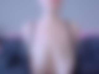 Spettacolo in cam dal vivo con Helen Moore - Lovense su Camsoda