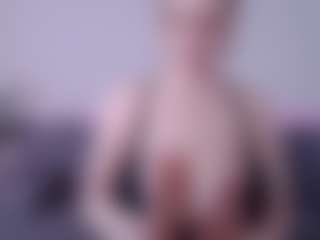 Helen Moore's Live Sex Cam Show