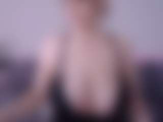 Helen Moore's Live Sex Cam Show