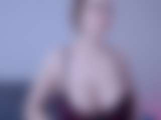 Helen Moore's Live Sex Cam Show