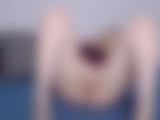 Helen Moore's Live Sex Cam Show