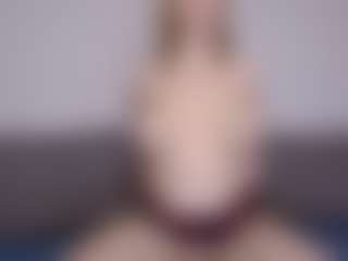 Helen Moore's Live Sex Cam Show