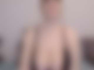 Helen Moore's Live Sex Cam Show