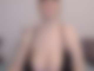 Helen Moore's Live Sex Cam Show