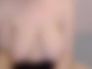 Helen Moore's Live Sex Cam Show