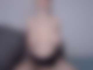 Helen Moore's Live Sex Cam Show