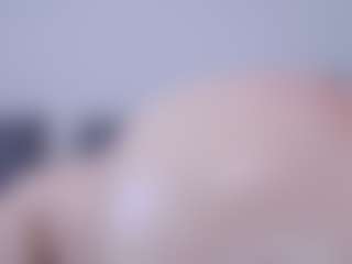 Live cam show with Helen Moore - Pornstar Small Tits on Camsoda