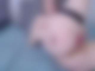 Helen Moore's Live Sex Cam Show