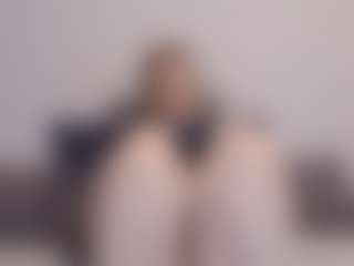 Helen Moore's Live Sex Cam Show
