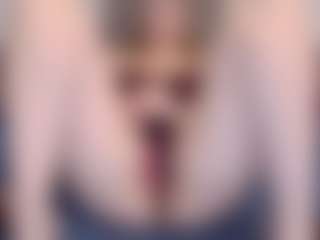 Helen Moore's Live Sex Cam Show