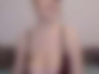 Helen Moore's Live Sex Cam Show