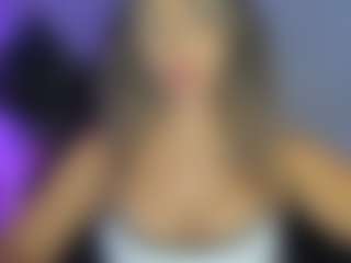 Live cam show with Cattleya - Squirt Big Tits on Fling VIP Chat