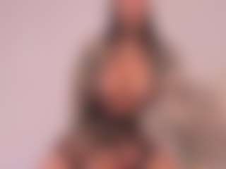 Valery Santorini's Live Sex Cam Show