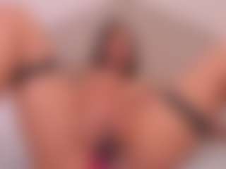 Valery Santorini's Live Sex Cam Show