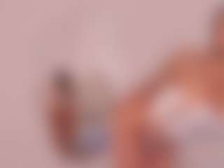 Live cam show with Valery Santorini - Glasses on liverealitysex.com