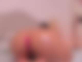 Live cam show with Valery Santorini - Glasses on SpankPalCams