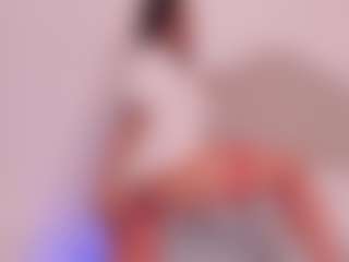 Live cam show with Valery Santorini - Natural on https://playwithruby.com
