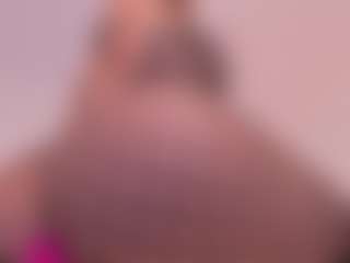Valery Santorini's Live Sex Cam Show