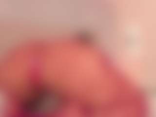 Live cam show with Valery Santorini - Ebony on Fling VIP Chat