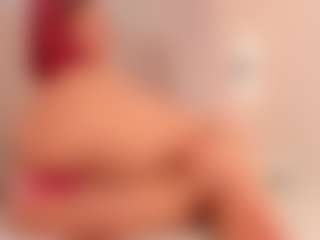 Live cam show with Valery Santorini - Anal on Cam Slut