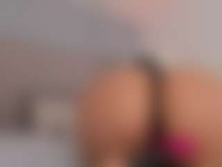 Valery Santorini's Live Sex Cam Show
