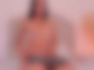Valery Santorini's Live Sex Cam Show