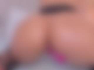 Valery Santorini's Live Sex Cam Show