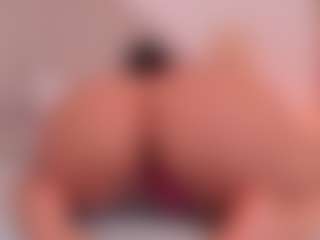 Valery Santorini's Live Sex Cam Show