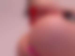 Valery Santorini's Live Sex Cam Show