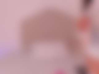Live cam show with Valery Santorini - Fingering on Camming Site