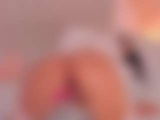 Live cam show with Valery Santorini - Ride Torso on liverealitysex.com
