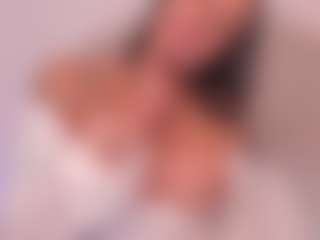 Valery Santorini's Live Sex Cam Show